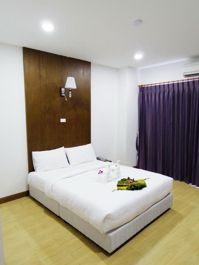 The Sr Residence Lampang Exterior photo